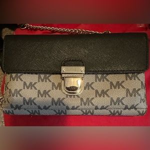 Michael Kors Crossbody Signature Print